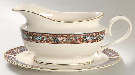 Witherspoon 1999 Shape Gravy Boat & Underplate by Lenox