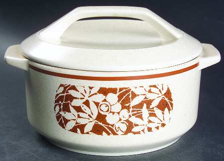 Woodspice (Trim On Edge) 1.25 Qt Round Covered Casserole