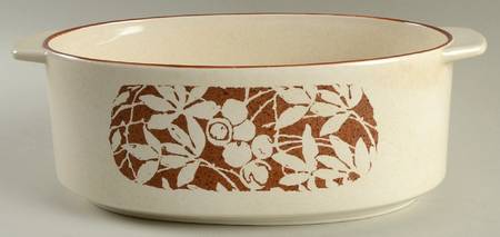 Woodspice (Trim On Edge) 2.5 Quart Oval Covered Casserole