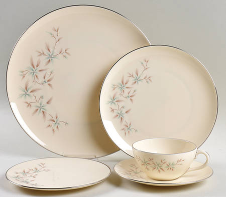Wyndcrest 5 Piece Place Setting