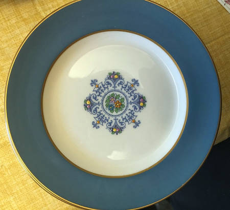 X112f Bread & Butter Plate