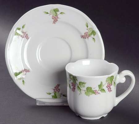 Vin Table Flat Cup & Saucer Set