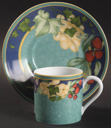 Gourmandise Flat Demitasse Cup & Saucer Set