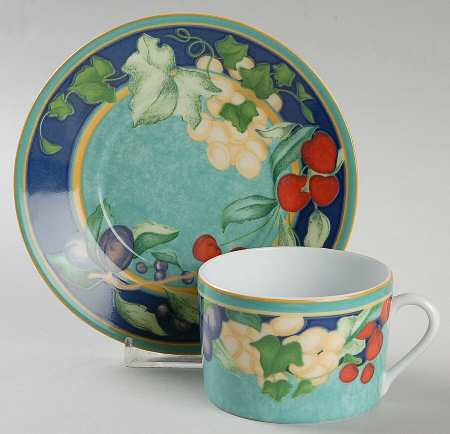 Gourmandise Flat Cup & Saucer Set