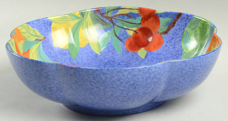 Jardin Bleu 9" Scalloped Bowl