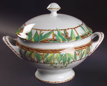 Marche Aux Herbes Tureen &  Lid
