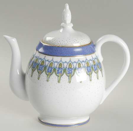 Lupins Teapot & Lid