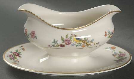Audubon Gravy Boat with Attached Underplate