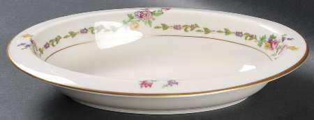 Doris 10" Oval Vegetable Bowl