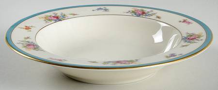 Elizabeth Leigh Rim Soup Bowl