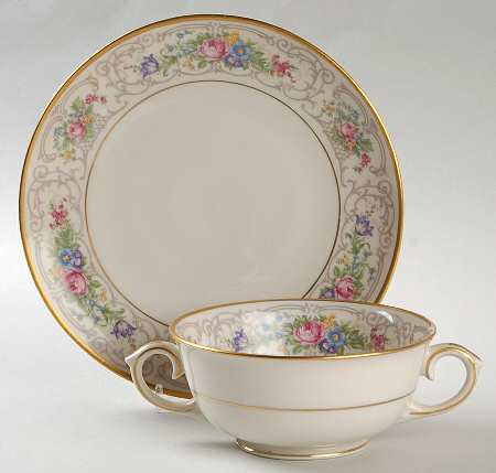 Flora Footed Cream Soup Bowl & Saucer Set