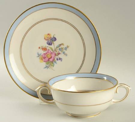 Hawthorne Footed Cream Soup Bowl & Saucer Set by Lamberton