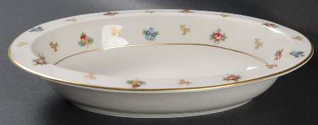 Molly Pitcher 10" Oval Vegetable Bowl
