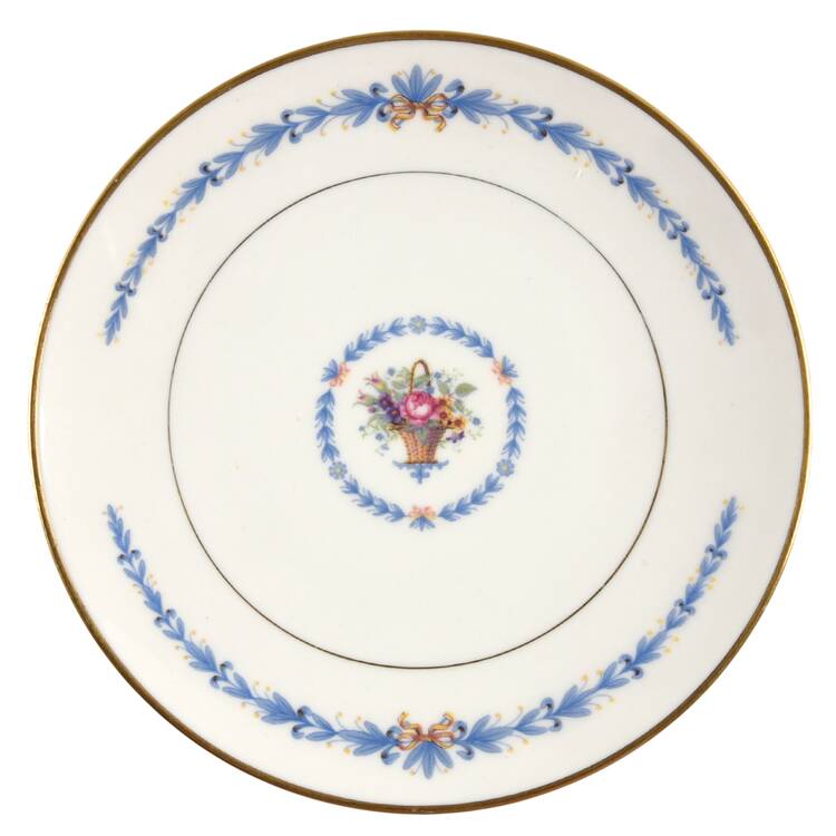 Natalie Saucer for Cream Soup Bowl