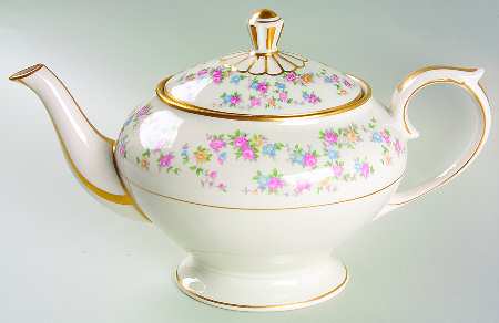 Reverie Teapot & Lid