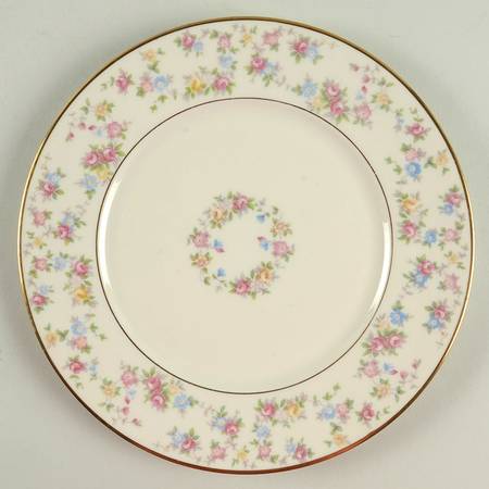 Reverie Luncheon Plate