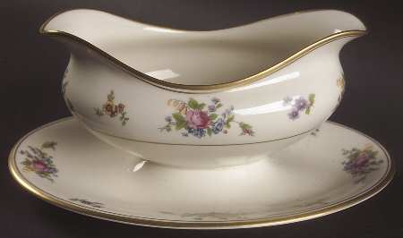 Rose of Lamberton Gravy Boat with Attached Underplate