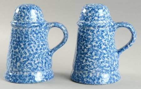 Blue Stipple Salt & Pepper Set
