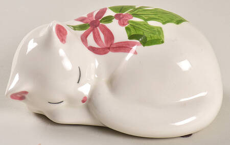 Holly (Green Trim) Cat Figurine