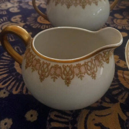 LAT4 Creamer