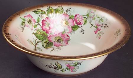 Dusty Blossom 9" Round Vegetable Bowl
