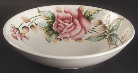 Americana 9" Round Vegetable Bowl