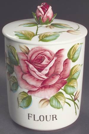 Americana Flour Canister & Lid