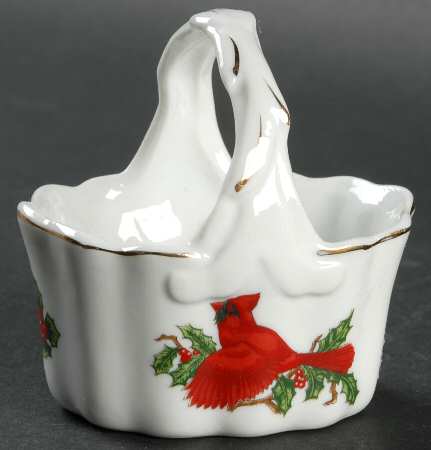 Cardinal Small Basket