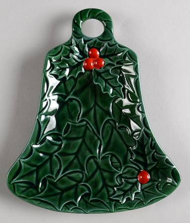 Green Holly Bell Shaped Plate