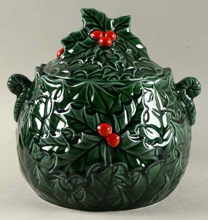 Green Holly Cookie Jar & Lid