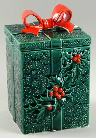 Green Holly Gift Box & Lid