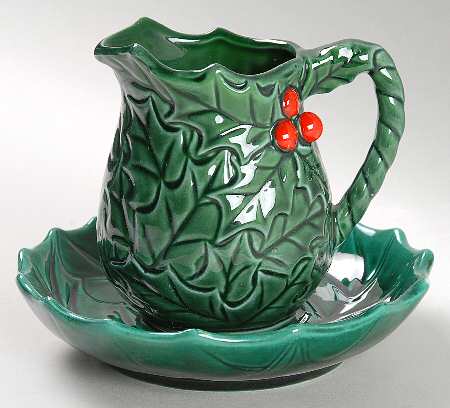 Green Holly Miniature Pitcher & Bowl Set