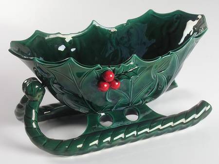 Green Holly Large Sleigh