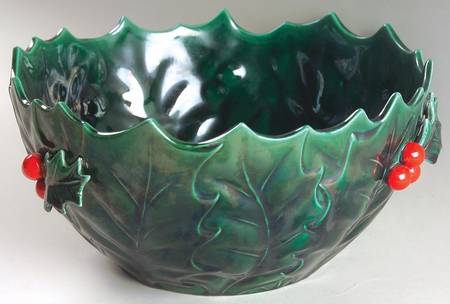 Green Holly 10" Large Salad Serving Bowl