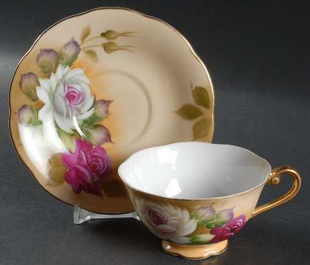 Heritage Brown (Floral) Footed Cup & Saucer Set