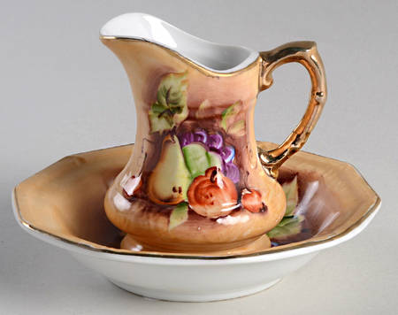 Heritage Brown (Fruit) Miniature Pitcher and Bowl Set