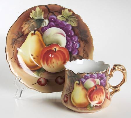 Heritage Brown (Fruit) Flat Cup & Saucer Set
