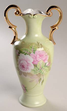 Heritage Green 8" Vase