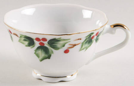 Holly Garland Snack Cup