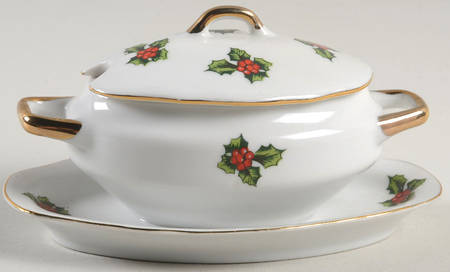 Holly Individual Gravy Boat & Lid W/Attached Underplate