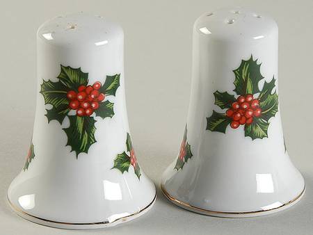 Holly Salt & Pepper Set