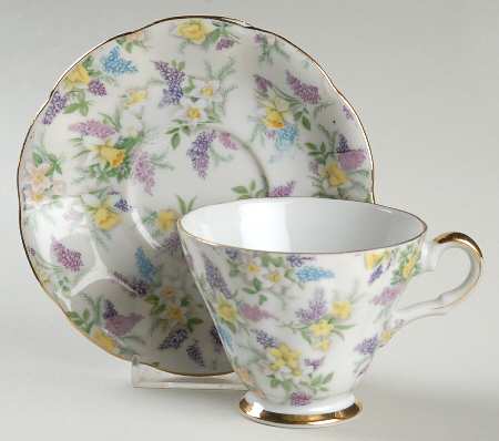 Lilac Chintz Footed Cup & Saucer Set