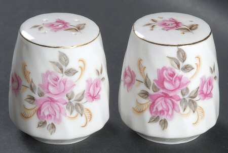 Moss Rose Salt & Pepper Set
