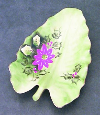 Poinsettia Leaf Shaped Dish