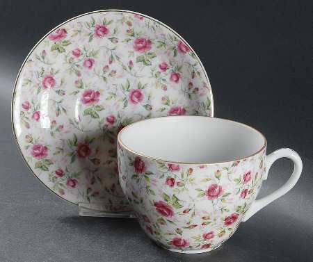 Rose Chintz Oversized Cup & Saucer Set