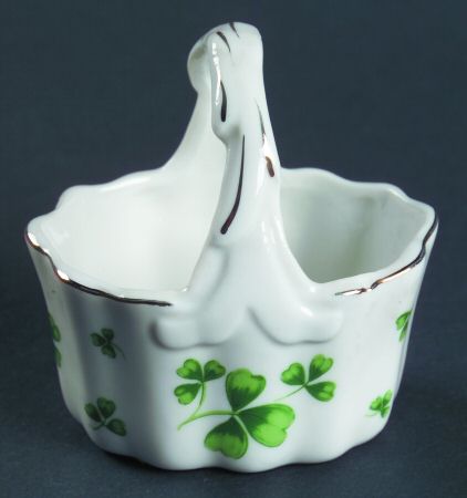 Shamrock St Patrick Small Basket by Lefton