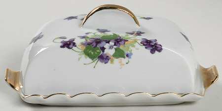 Sweet Violets 1/4 Lb Covered Butter