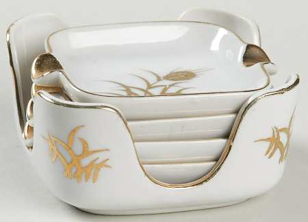Wheat Ashtray Set with Holder (4 Ashtrays & Holder)