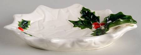 White Holly 7" Leaf Dish