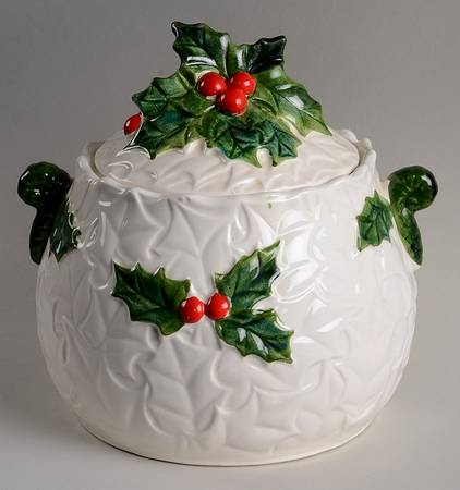White Holly Cookie Jar & Lid
